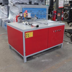 Máquina Automática Neumática para Cortar Bloques de Madera para Paletas, Sierra Circular de Mesa - Product Image 6