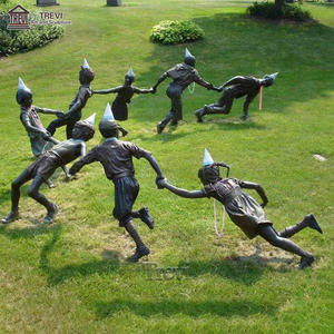 Escultura de Bronce TREVI, Figura de Maestro y Niños, para Decoración de Espacios Escolares - Product Image 5