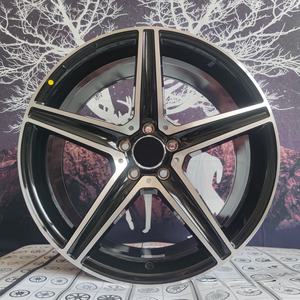Nouvelles Jantes de Voiture XINGTU Personnalisées en Alliage d'Aluminium Forgé 17-18 Pouces 8J PCD 5*112/5*114.3 100mm PCD <span class=keywords><strong>ET</strong></span> 20mm pour Benz AMG - Product Image 3
