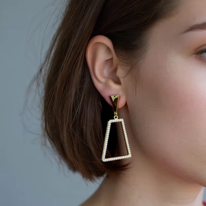 세련된 스테인레스 스틸 여성 귀걸이 사다리꼴 <span class=keywords><strong>CZ</strong></span> 방수 비 알레르기 18K 골드 쥬얼리 - Product Image 3