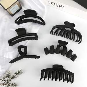 Jepit Rambut Wanita Fashion Lucu Hitam Plastik Aksesoris Rambut Custom Warna Korea Jepit Rambut untuk Anak Perempuan Rambut Tebal dan Tipis - Product Image 4