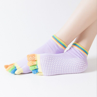 Chaussettes multicolores arc-en-ciel pour femmes, 5 doigts, antidérapantes, mignonnes