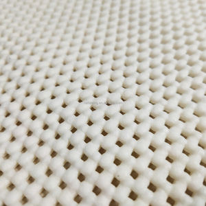 Alfombrilla Antideslizante de Agarre Fuerte para Alfombras y Pisos de Madera, Protección y Amortiguación para Uso Doméstico - Product Image 1