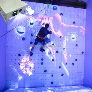 Mur d'escalade intérieur personnalisé pour enfants, mur d'escalade interactif avec <span class=keywords><strong>jeu</strong></span> de projection pour l'apprentissage <span class=keywords><strong>STEAM</strong></span> et sportif - Product Image 1