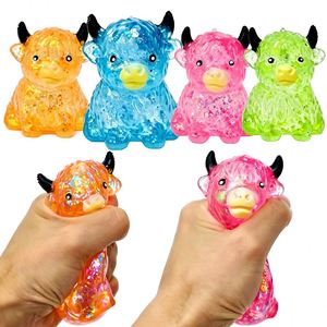Jouet Squishy Vache des Highlands Scintillant Rempli de Maltose à Remontée Lente Anti-Stress Sensoriel Lot de 12 en Gros Entrepôt USA - Product Image 1