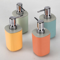 Ensemble de salle de bain motif vague, design simple uni, comprenant un gobelet, un porte-brosse à dents, un porte-savon, ensemble de huit pièces en plastique