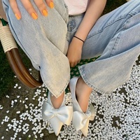 Femmes Gerine Doux et confortable pour vos pieds 100 Soie Big Bow Tie Summer Light Winter OEM Chaussures de ballet plates personnalisées