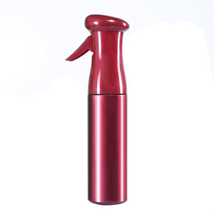 Botella pulverizadora de niebla 11.PW021 con bomba manual para jardín y peinado, en negro, rojo y blanco - Product Image 2