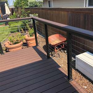 Rampes de câble <span class=keywords><strong>en</strong></span> acier inoxydable robustes pour terrasse, porche et patio, garde-corps d'extérieur résistant aux intempéries d'aspect moderne - Product Image 2