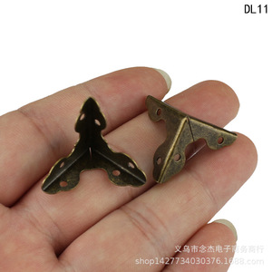 <b>Corner</b> Cover DL11 Antique Style 20mm Carbon Steel Strong Wooden Box Protection - Product Image 2