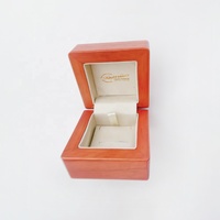 Maison naturelle Boîte à bagues de fiançailles carrée écologique Mini boîte à bagues cadeau à bijoux en bois noir pour mariage