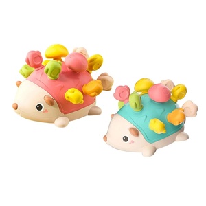 Jouet Montessori hérisson <span class=keywords><strong>motricité</strong></span> fine jouet sensoriel pour bébé <span class=keywords><strong>de</strong></span> <span class=keywords><strong>18</strong></span> + <span class=keywords><strong>mois</strong></span> cognition des couleurs activité d'apprentissage des nombres jouet éducatif - Product Image 1