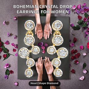 Boucles d'oreilles longues ethniques bohèmes de créateur en or massif 9 carats avec diamants taille ronde pour mariage, fiançailles, soirée, pour femmes - Product Image 2