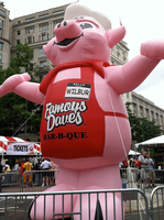 Modèle de dessin animé gonflable de grand chef de porc gonflable attrayant pour la publicité