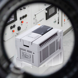 Nuovo <span class=keywords><strong>PLC</strong></span> <span class=keywords><strong>Mitsubishi</strong></span> FX3U-16MR/DS 32MR 48MR 64MR 80MR 128MR/MT/ESS - Product Image 1
