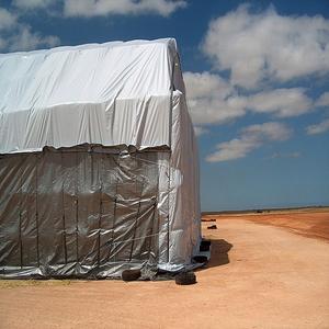 도매 공장 사용자 정의 저렴한 가격 28ftx48ft 헤비 듀티 건초 저장 방수포 판매 및 건초 베일 커버 제조 업체 - Product Image 4