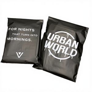 Bolsas de Envío Personalizadas con Logotipo, de Plástico Reciclado, Impermeables, de 0.12mm de Grosor, Color Negro, para Ropa - Product Image 4