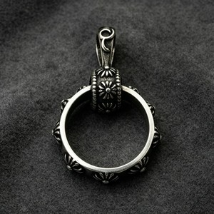 Yunnique – collier avec pendentif en acier inoxydable pour hommes, motif géométrique rond sculpté en forme de fleur, JD215 - Product Image 2