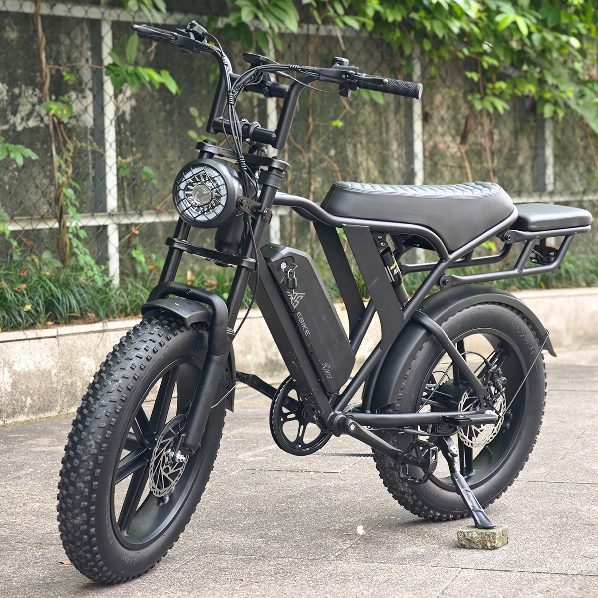 最先端のeファットバイクバイクで未来へ駆け抜けよう