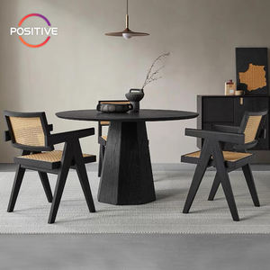 Table <span class=keywords><strong>De</strong></span> Salle À Manger Minimaliste En Bois Massif Noir Plateau Rond Table <span class=keywords><strong>De</strong></span> Salon Robuste Cuisine Table <span class=keywords><strong>De</strong></span> <span class=keywords><strong>Dîner</strong></span> Ensemble 6 Places Mesa <span class=keywords><strong>De</strong></span> Comedor - Product Image 1