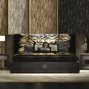 Современная черная кожаная кровать с леопардовым принтом, роскошная деревянная мебель для спальни с надписным дизайном для виллы и отеля - Product Image 2