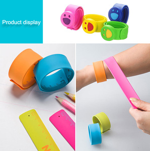 สายรัดข้อมือซิลิโคนแบบพับได้เป็นมิตรต่อสิ่งแวดล้อม - Product Image 6