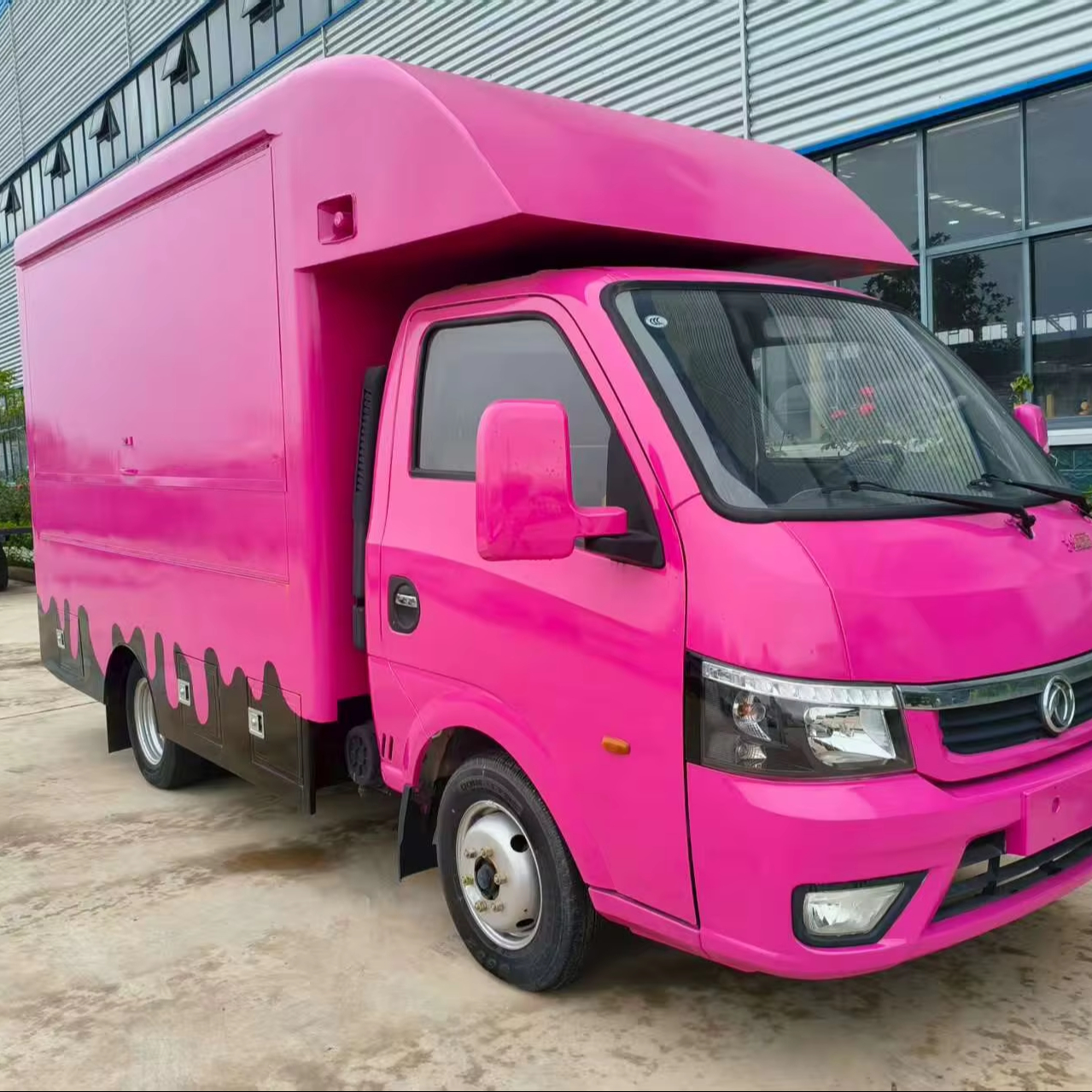 Dongfeng 6-колесный пикап, новый грузовой автомобиль с механической коробкой передач, сухогруз, 2 т, дизельный двигатель, грузовой перевозчик 4 х2, оставленный по низкой цене