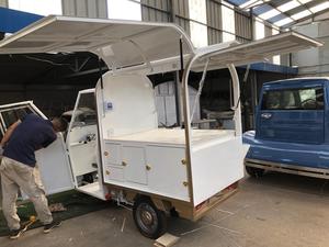 Camion de restauration multifonctionnel d'usine à 3 roues, van à café, bar à bière, chariot à hot-dogs, <span class=keywords><strong>moteur</strong></span> électrique, Ape USA Food Truck - Product Image 2