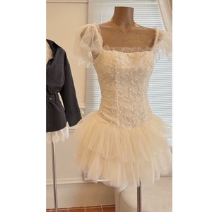 Vestido de Fiesta Corto con Cintura Ajustada, 100% Poliéster, Manga con Volantes, Organza Bordada con Encaje de Flores, Capa de Malla, Estilo Vintage - Product Image 1