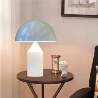 Ensemble moderne luxe lampes de table salon canapé métal champignon lampe chambre chevet lumière intérieur chambre décor éclairage