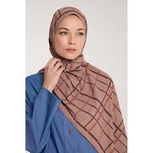 Écharpe en soie satinée Pure Tone, élégante, carrée, motif de créateur, luxe, sergé, couleur unie lait café, pour le printemps et l'hiver - Product Image 2