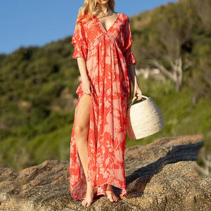 फैक्टरी डिजाइन बोहेमियन प्रिंट गहरा v लघु आस्तीन स्लिट मैक्सी ड्रेस कस्टम 100% रेयन वॉइल बीच पोशाक - Product Image 1
