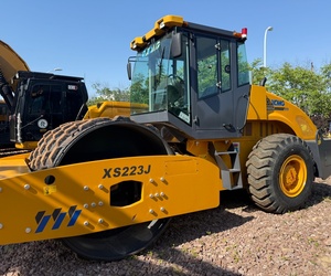 <b>Used</b> XCM XS223J with sheep foot single drum <b>road</b> <b>roller</b> <b>Used</b> 23t single drum vibration <b>road</b> <b>roller</b> - Product Image 6