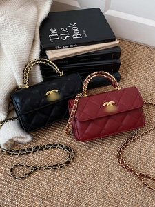 <span class=keywords><strong>Bolso</strong></span> de hombro/cruzado de moda de lujo ligero con cadena y acolchado de diamantes, <span class=keywords><strong>pequeño</strong></span>, cuadrado, de PU, con cierre de candado, para comercio exterior. - Product Image 4