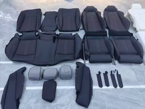 Housse de siège de voiture universelle en cuir AUDI pour Q5 Q2 Q3 Q7 Q8 S1 S4 S5 S6 SQ5 RS3 RS4 - Product Image 2