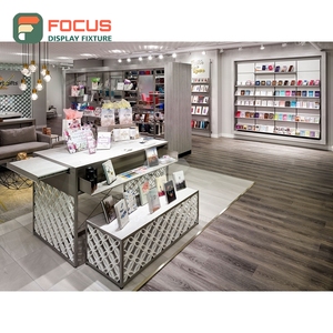 Sistema de Exhibición Metálico para Proyectos Industriales y Minoristas, Gestión de Proyectos para Tiendas Boutique - Product Image 1