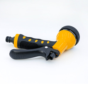Pistolet à eau haute pression jaune, 8 fonctions, pulvérisation réglable pour lavage de voiture, usage domestique - Product Image 1