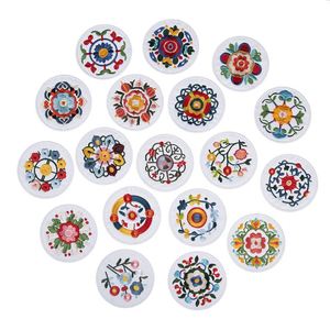 Patchs thermocollants brodés à bordure merrow, motifs floraux traditionnels variés, ronds, antidérapants, pour vêtements de garçons et filles, bavoirs et sacs - Product Image 1