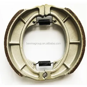 OEM คุณภาพรถจักรยานยนต์รองเท้าเบรกสำหรับ GN125 GS125 TS100 TR125 GTO GK125