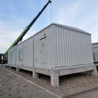 Conteneur électrique industriel modulaire résistant aux intempéries pour la distribution d'énergie, le stockage d'énergie, la protection incendie et le refroidissement intégré