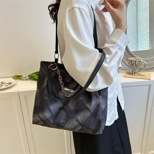 <strong>Fashion</strong> Metal Purse Frame Clutch Bag New Luxury Designer <strong>Handbags</strong> From <strong>Turkey</strong> Brand Ladies Boots Hand Bags for Women Sling Tote - Product Image 3