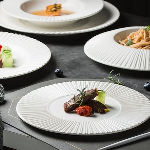 Piatto da Cena in Ceramica Moderna con Texture Radiante, Rotondo, per Ristoranti e Hotel, Piatto <span class=keywords><strong>di</strong></span> Presentazione per Ristorazione Fine, Finitura Sabbiata, per Bistecche e Pasta - Product Image 3
