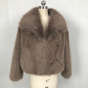 Abrigos de Piel Sintética Extra Grandes Personalizados para Mujer, Chaqueta Gruesa de Moda para Otoño e Invierno - Product Image 6