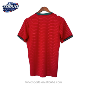 Camiseta Roja de Portugal 2026 para Hombre Adulto, Uniforme de Fútbol para Fanáticos/Jugadores 1.1, Equipación Clásica de Fútbol del Último Torneo Mayor de CR7 - Product Image 1