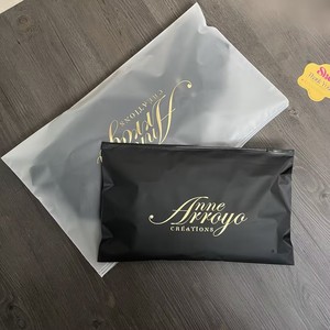 Luxury Matte Black Gold Logo Zipper Bags, Custom Logo Printed Waterproof Plastic Zip Pouches For Underwear Beauty Product - Product Image 3