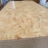 Panneau OSB 4x8 de 16 mm, panneau de bois à fibres orientées pour la construction, les meubles, les matériaux de construction intérieurs