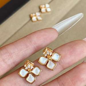 ต่างหูห้อยไฟห้อยคุณภาพสูงเหมือนนำโชคที่ใส่ในหูของคุณเหมาะสำหรับเป็นสัญลักษณ์แห่งความรัก - Product Image 5