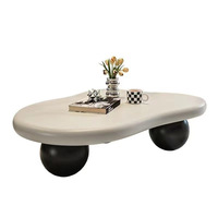 Table basse irrégulière de couleur crème inspirée des nuages, peinture écologique, style scandinave, table de salon artistique
