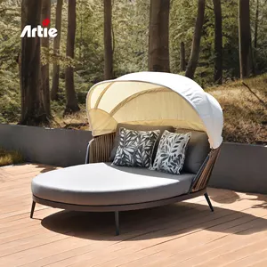 Artie Luxury Patio Furniture Garden UV Resistance PE Wicker Round Outdoor Daybed With Canopy