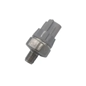 Interruptor de presión de aceite de motor, montaje de Sensor para Toyota Avensis, 83530-12060, 8353060020